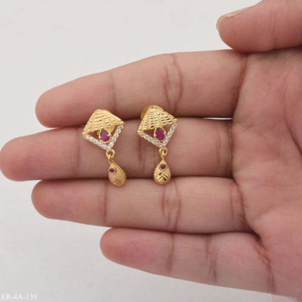 Charming Design High-Class Design Gold Plated Earrings for Ladies - Style A139